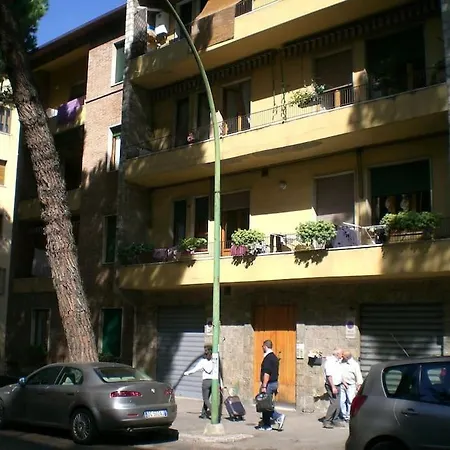 Mazzini House Siena